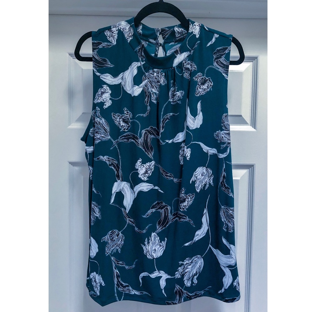 EUC Banana Republic Sleeveless Lilly Blouse Sz L